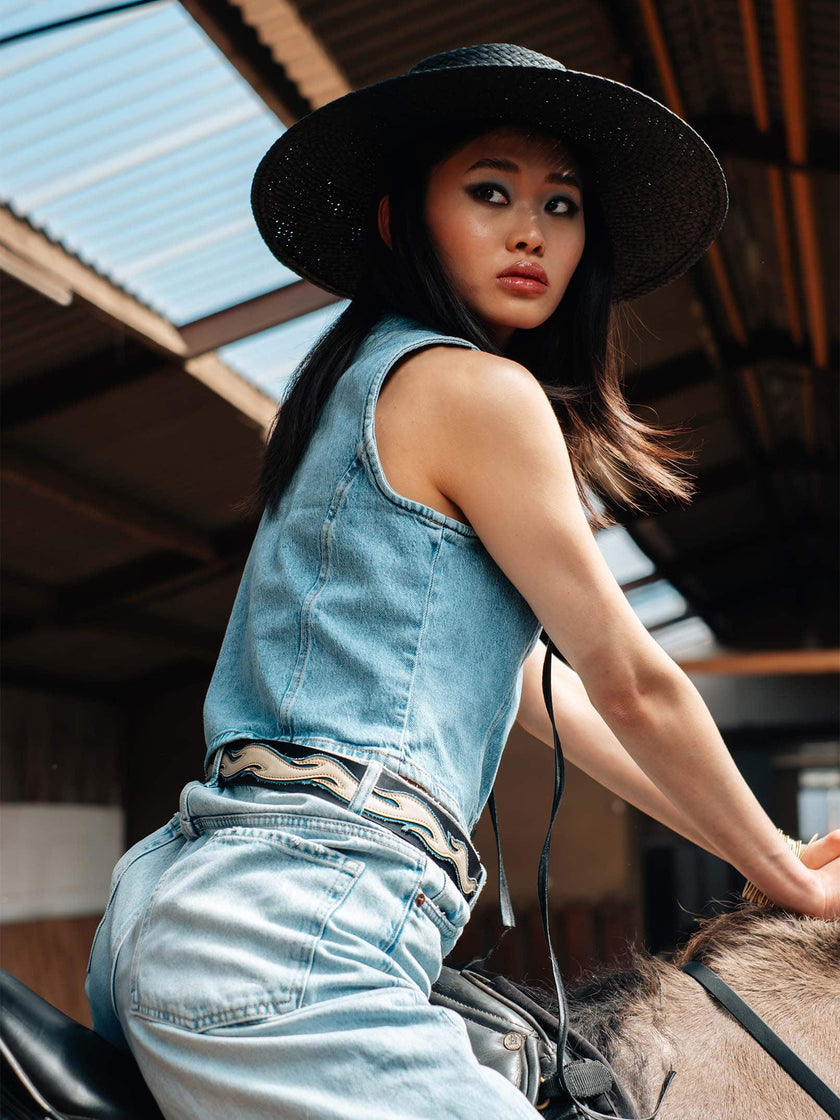 Elevate your style with our Flame Belt, a must-have accessory combining full-grain leather and light washed denim. Handcrafted with precision,