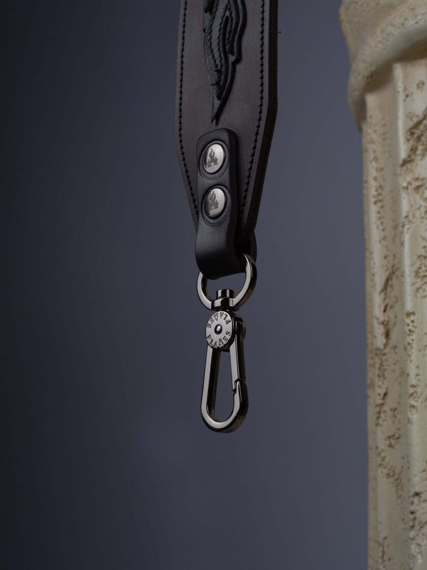 FLAMES hook close up gunmetal