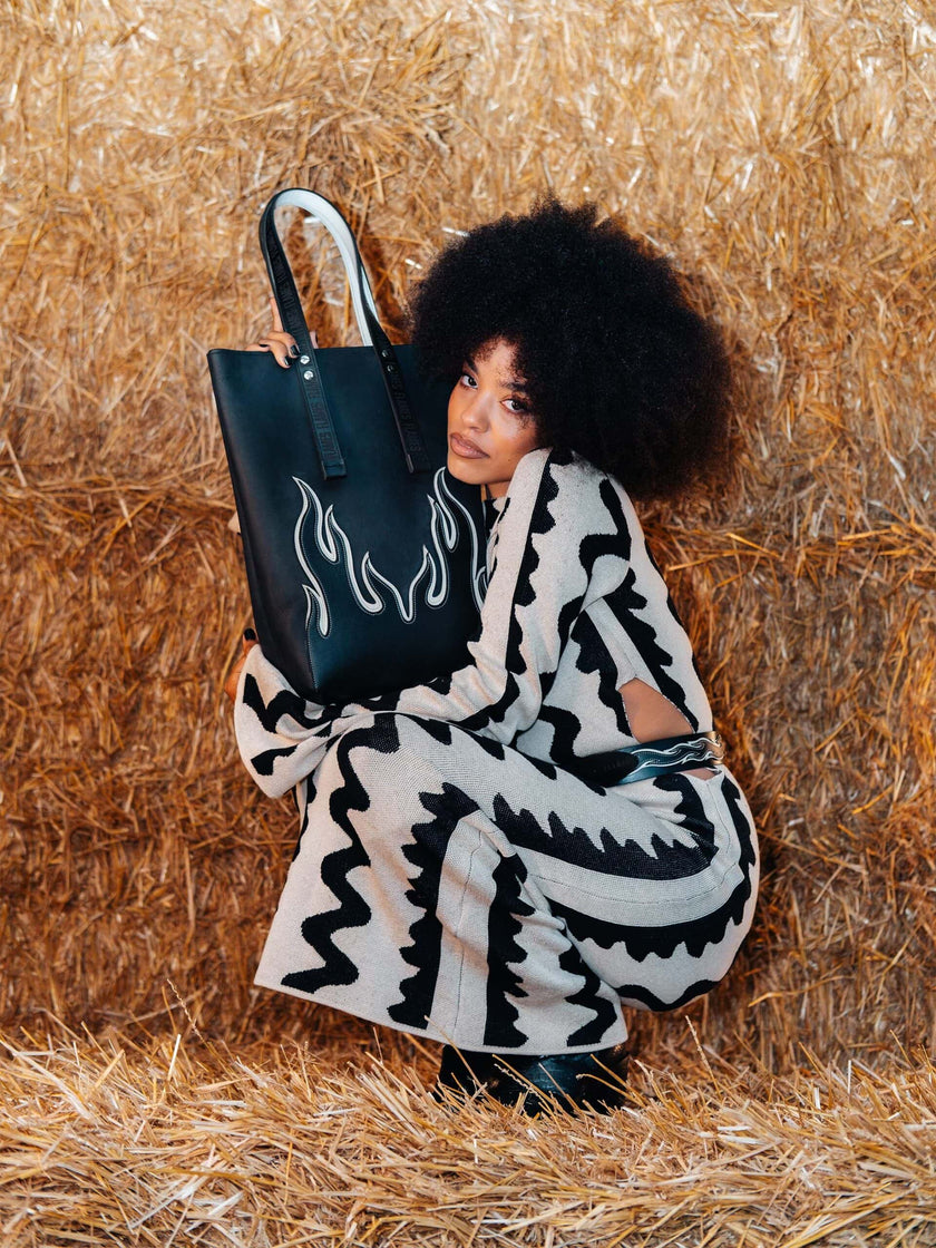 The Black & White Flames shopper.