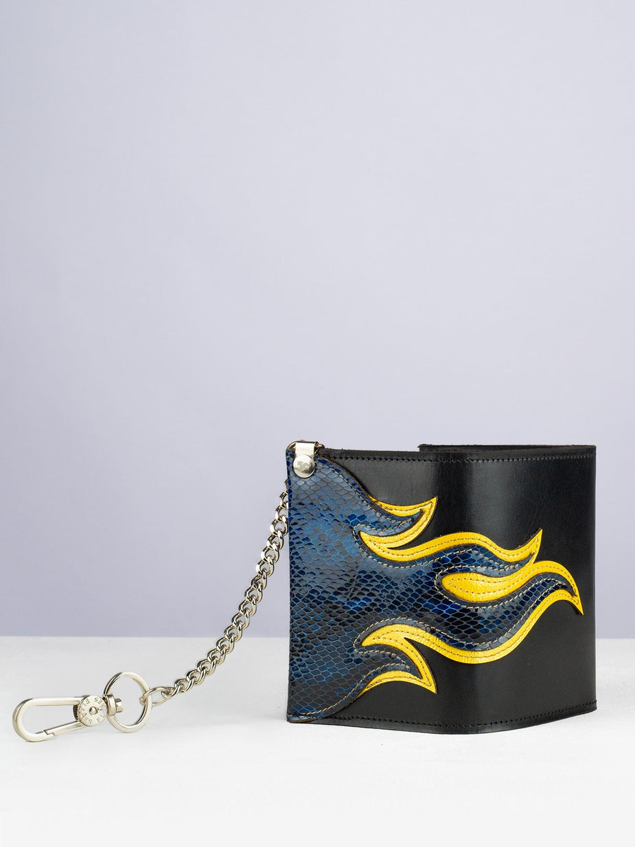 Handcrafted Flame Wallet: Timeless Leather Elegance