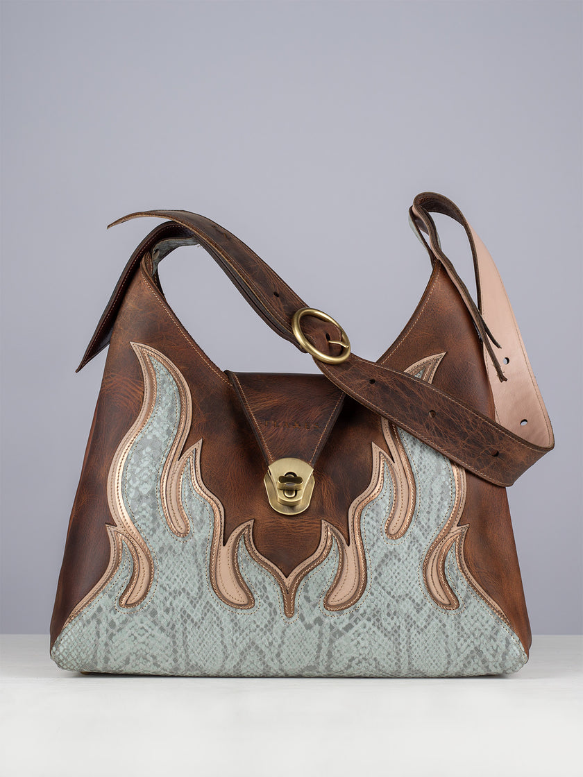 The Oase Flame big bag