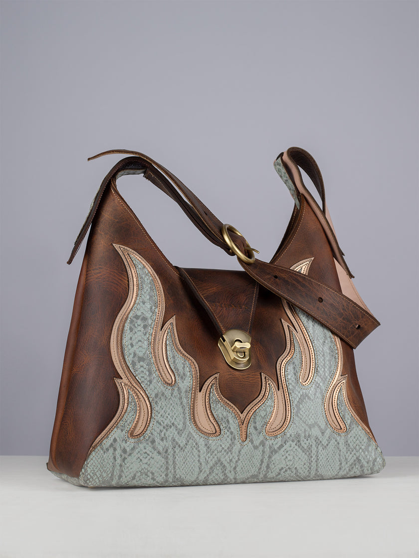 The Oase Flame big bag