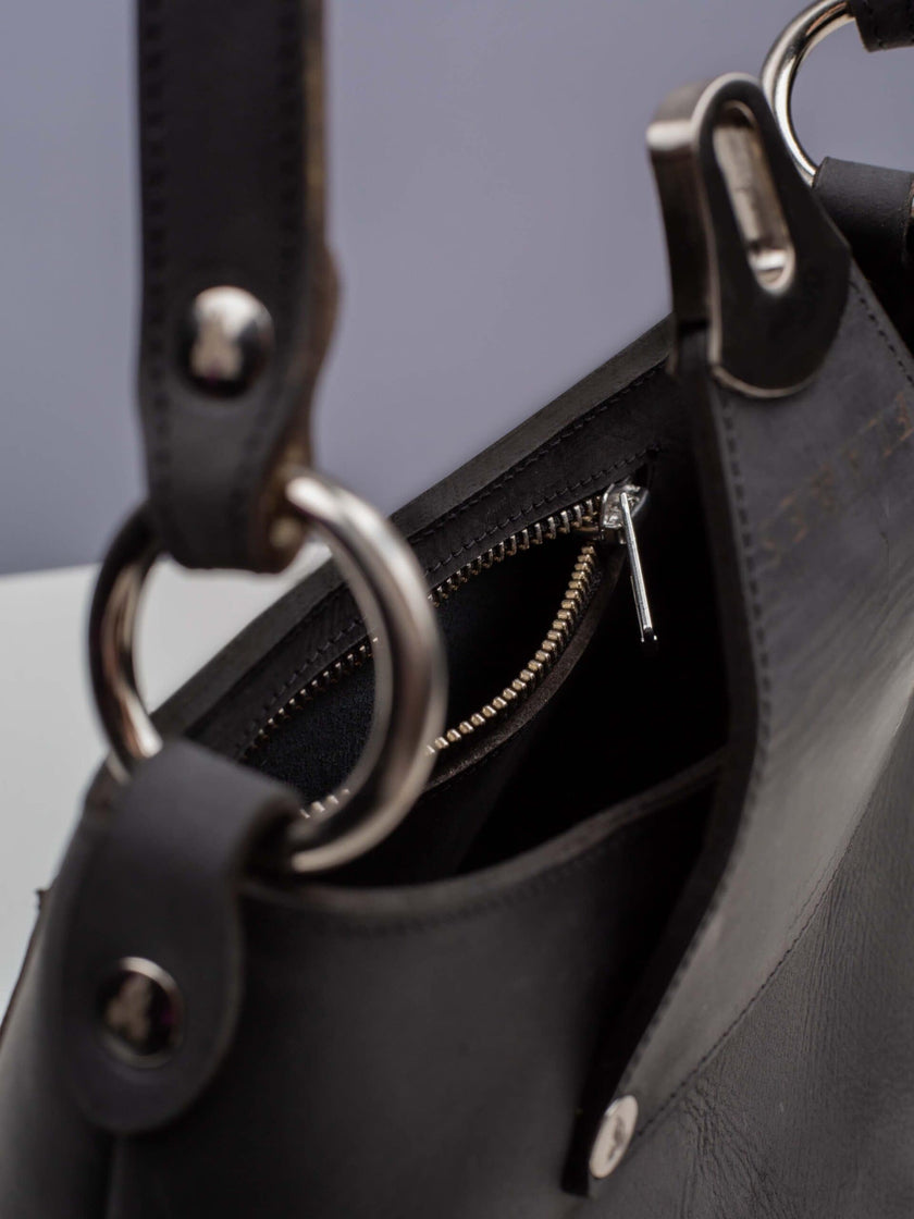 ZIPPER SILVER FLAMES