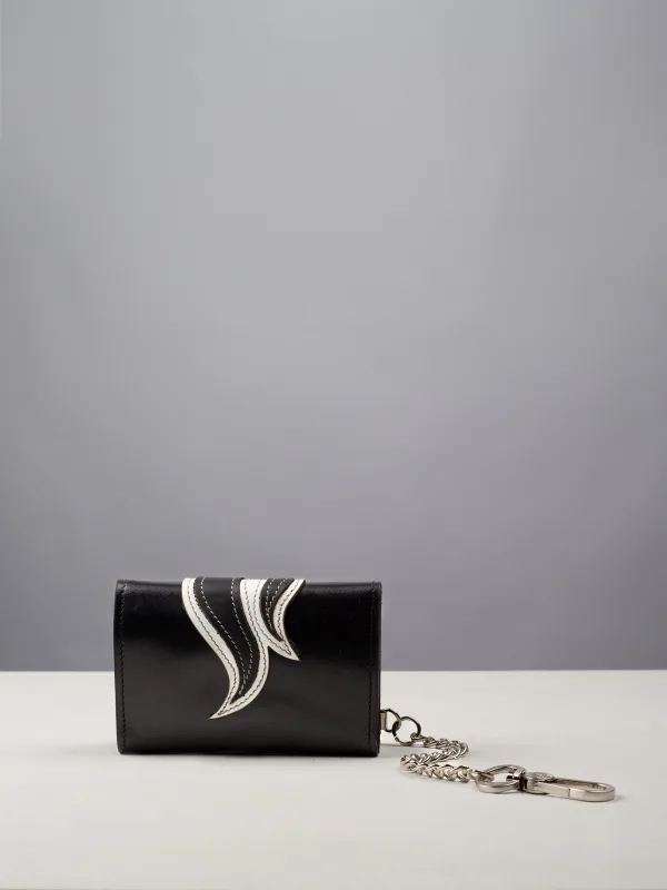 Handcrafted Flame Wallet: Timeless Leather Elegance